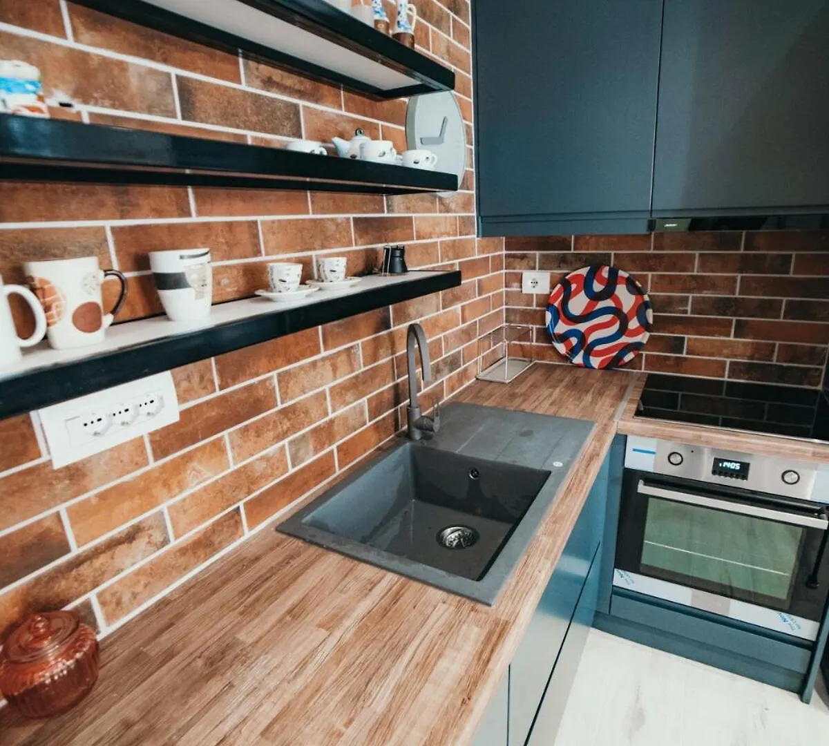 A Rustic Private Cottage With 1 Bedroom In Center Sarandë 0*,  Albânia