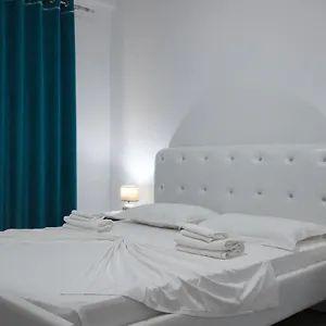  Hotel apartamentowy Grand Blue